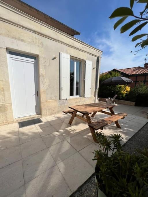 La Petite Angerienne Villa Saint-Jean-dʼAngély Exterior foto